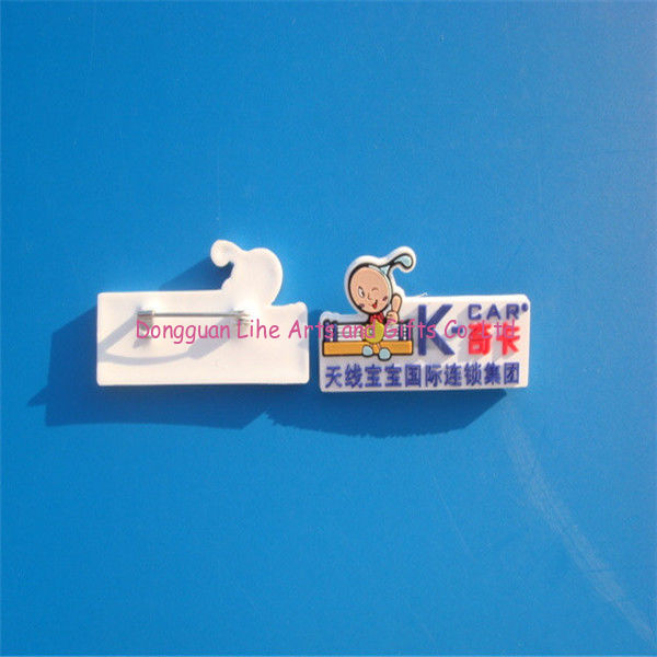 special silicone/rubber/ plastic brooches with customized logo shapes for sale